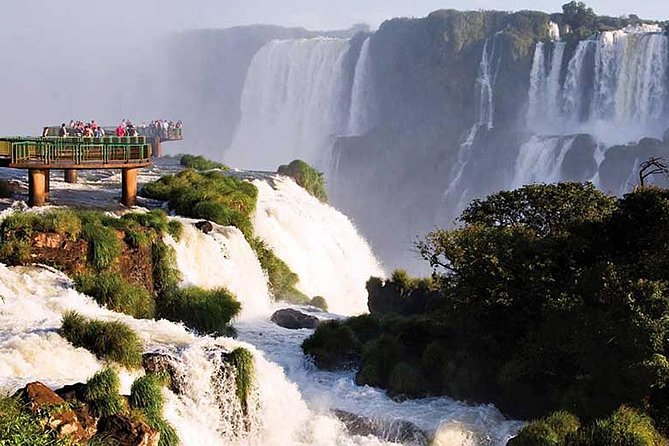 2 Day Argentinian and Brazilian Iguazu Falls - Day one: Argentina’s three routes and a long park visit