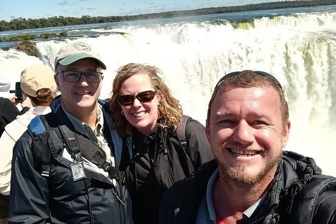 2-Day Private Tour to both ARG/BRA Falls - How this tour handles crowds and photo stops
