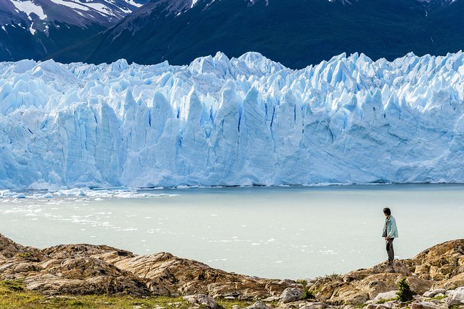 2-Day Tours from El Calafate: Torres del Paine & Perito Moreno - Perito Moreno Glacier and its two-mile boardwalk system