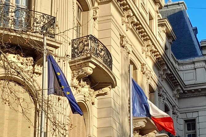 2 Hour Tour in Buenos Aires Parisina - A Catalan square and two diplomatic palaces