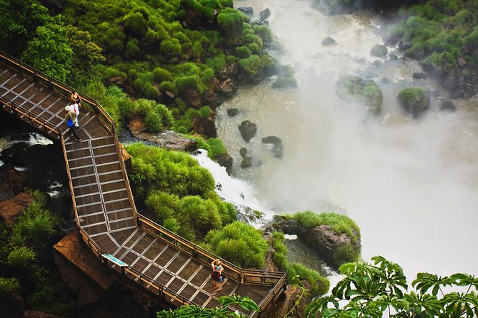 3-Day Iguazu Falls Exploring Tour From Argentina and Brazil - Day 1: Arriving in Puerto Iguazu and taking it easy