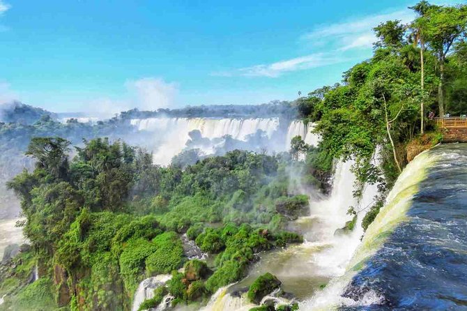 3-Day Iguazu Falls Tour with Optional Airfare from Buenos Aires - Day 1: Buenos Aires to Puerto Iguazú