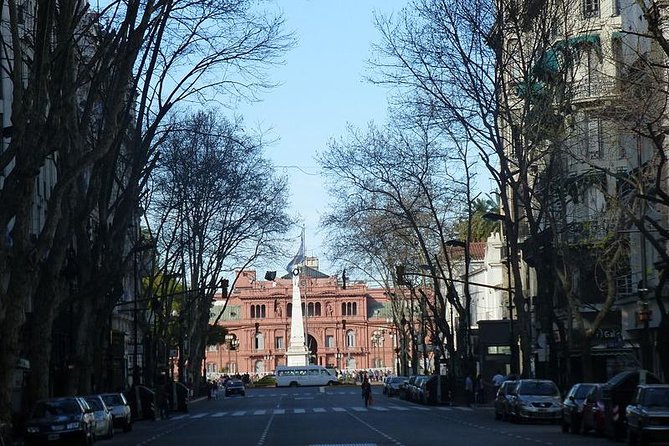 5hs Small Group City Tour of Buenos Aires (Optional Street Food) - San Telmo’s Defensa Street in Five Minutes