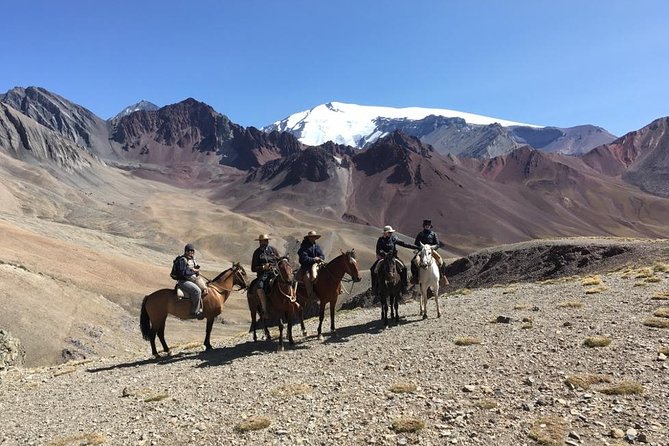 6-Day Andes Crossing from Mendoza to Chile by Horse - Day 1: From Mendoza to Manzano Histórico