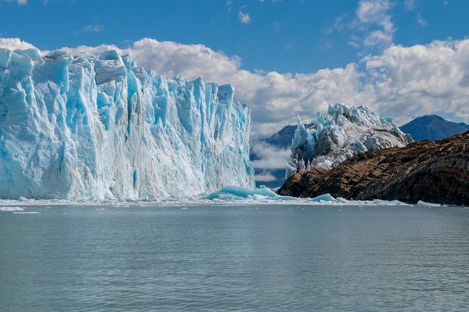 9-Day Glaciers, Falls and Tango - Buenos Aires, El Calafate and Iguazu Falls - Iguazu from Brazil, wide views and heavy mist