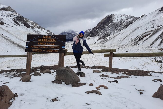 Aconcagua short hike & Argentine BBQ – Full Day from Mendoza - Breakfast and a pause in Uspallata