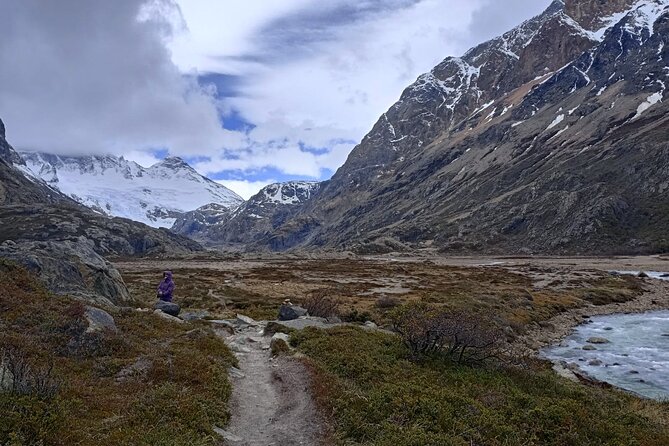 Alpine Adventure in Pollone Lagoon and Lake Electric Valley - Pollone Lagoon, Electric Valley, and the Fitz Roy north face