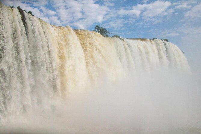 Argentina Iguazú Falls: The Natural Wonder of Argentina - Who will get the most from this tour