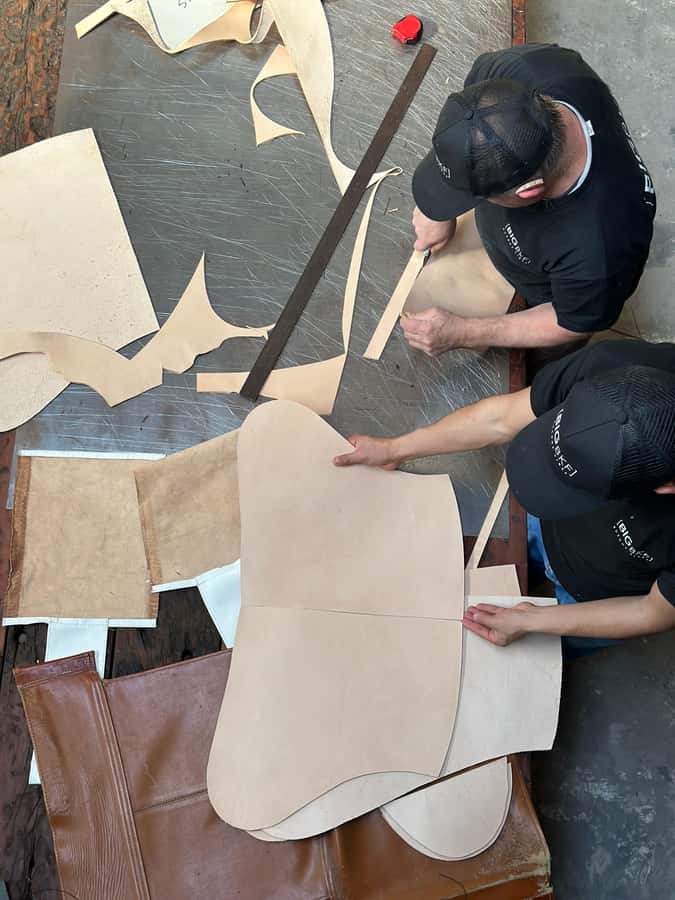 Argentina: Leather Butterfly Chair Workshop Tour with Wine - Meeting the Palermo family and hearing the human story