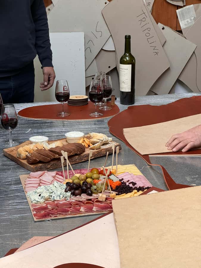 Argentina: Leather Butterfly Chair Workshop Tour with Wine - Is $35 a fair price?
