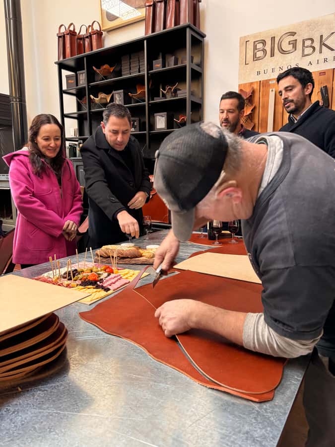 Argentina: Leather Butterfly Chair Workshop Tour with Wine - Who will enjoy this workshop most?