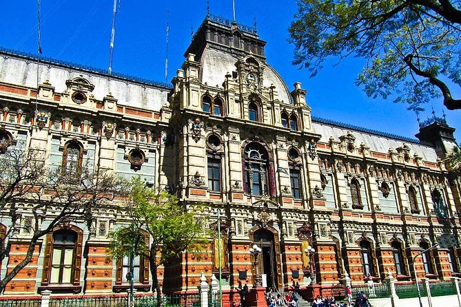 Arrival Private Transfers from Ezeiza Airport EZE to Buenos Aires - What the two passenger accounts tell you