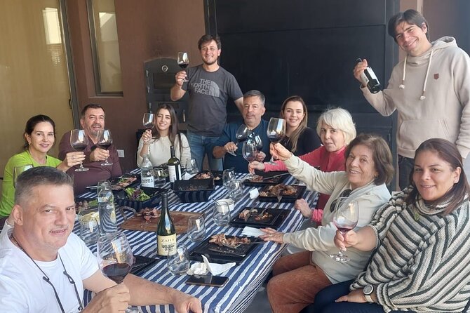 Asado em Casa Mendocina Experience with Friends - The hosts are part of the value
