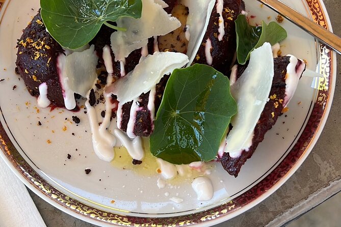 Atamisque Winery + Lunch in Ruda Cocina. Private transportation - Who will enjoy this day most