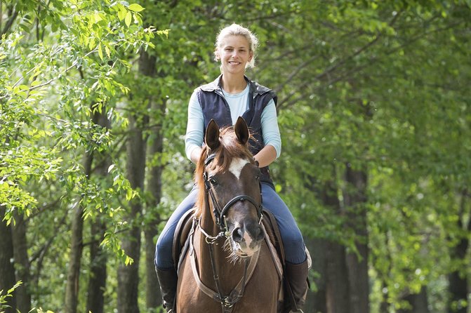Bariloche Horseback Riding & Traditional Argentine Barbecue Tour - Riding from Bariloche into open Patagonian country