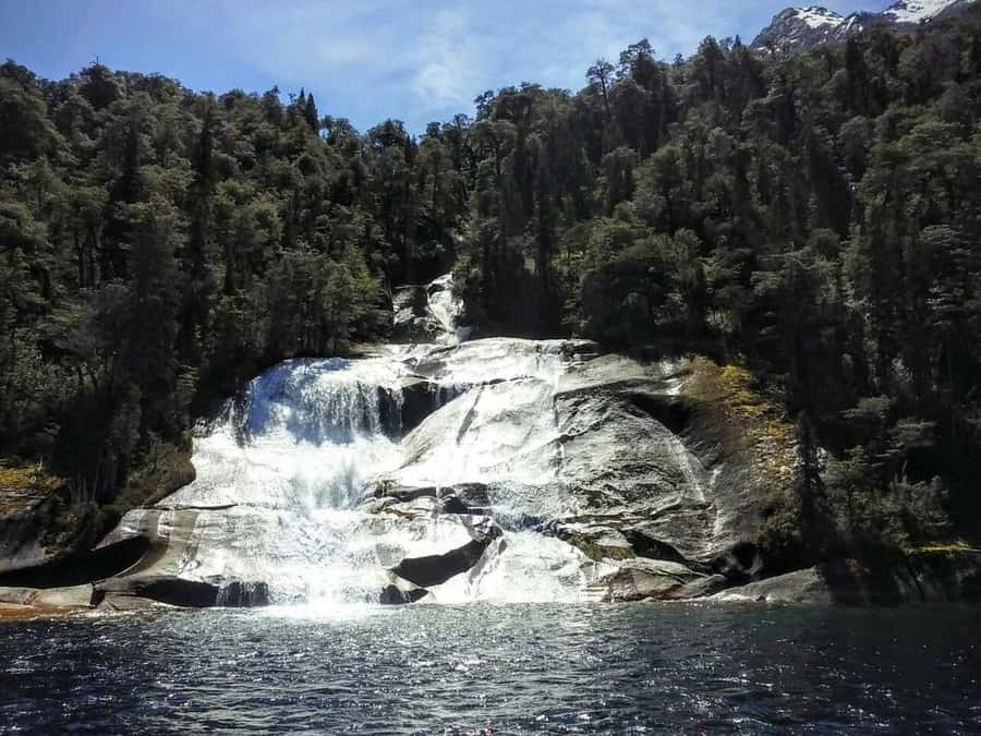 Bariloche: Puerto Blest and Cascada de los Cántaros (Waterfall of the Cantaros) - Is $218 a fair price?