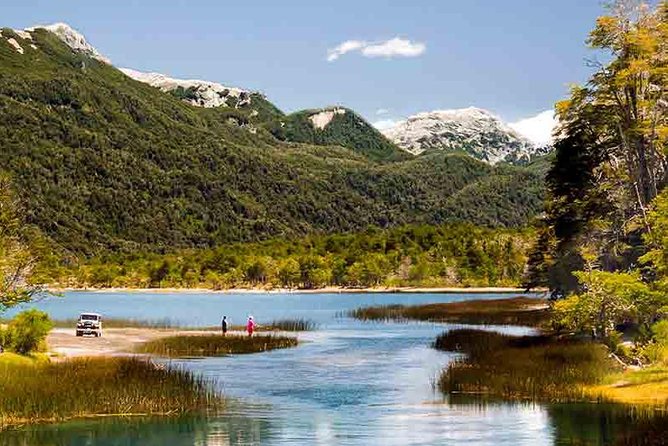 Bariloche San Martin de los Andes and Seven Lakes Road Tour - Nahuel Huapi, the first major photo stop