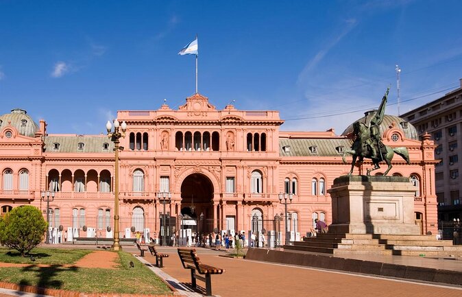 Bike Tour: Buenos Aires to the North - Puerto Madero: Old Port Buildings and New Money