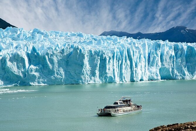 Blue Safari Experience: Hiking and Navigation on Glaciers - The walkway views give you the big picture