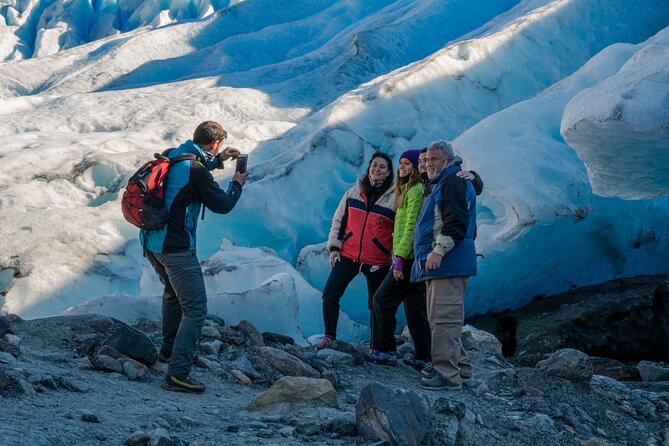 Blue Safari: Perito Moreno Glacier with Hiking and Navigation - Why this Blue Safari is more than a standard viewpoint visit