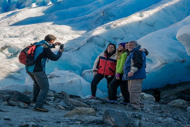 Blue Safari: ride near Perito Moreno - Guides, group size, and the operator question