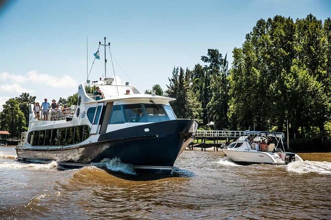 Boat Ride Through the Tigre Delta with Brunch - Brunch, Meat, and the Midday Break