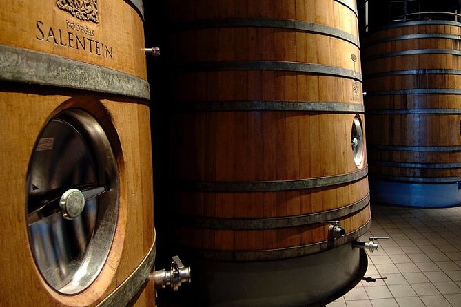Bodega Salentein, Almuerzo Bodega La Azul with Private Transportation - Two wineries, two very different moods