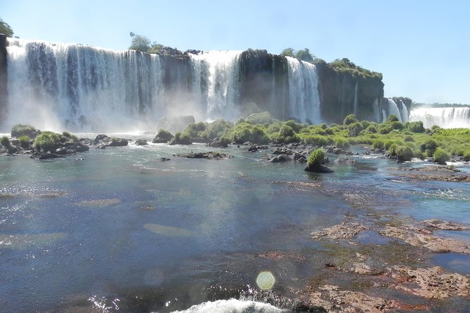 Brazilian Falls Bird Park and Itaipu Dam from Puerto Iguazu - Crossing from Puerto Iguazu into Brazil