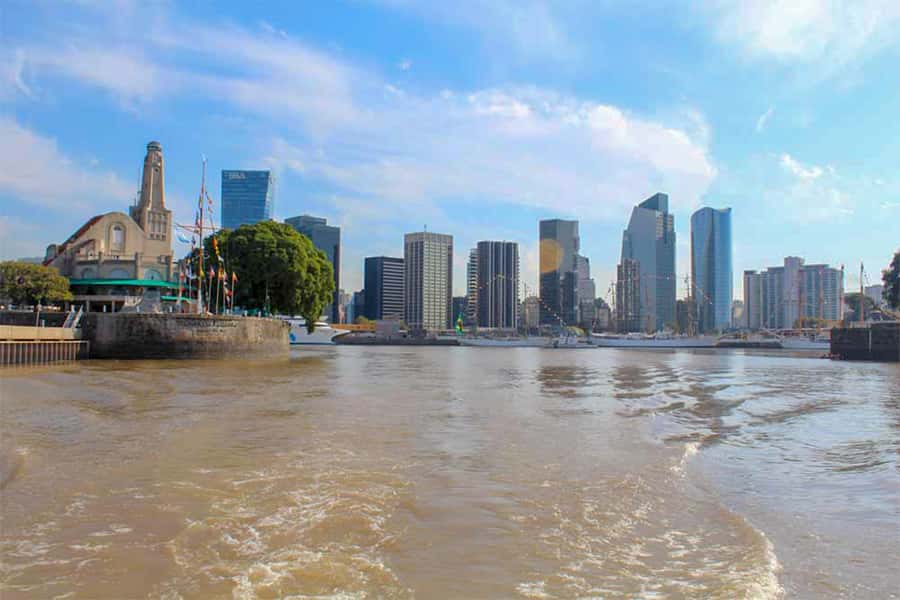 Bueno Aires: City Tour Classic with Optional Boat Ride - Puerto Madero: a sharp change of character
