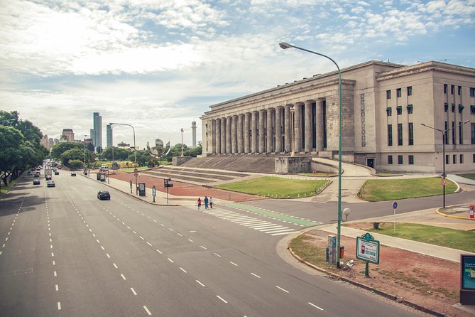 Buenos Aires Bike Tour: North Districts, Recoleta and Palermo - The guide determines the quality