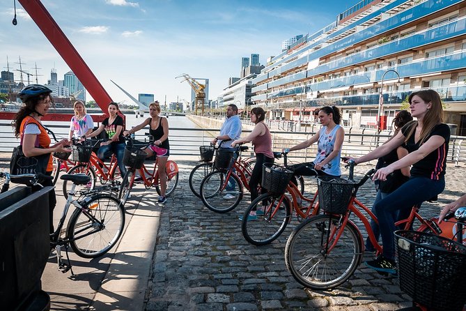 Buenos Aires Bike Tour: North Districts, Recoleta and Palermo - Puerto Madero: old docks, new Buenos Aires