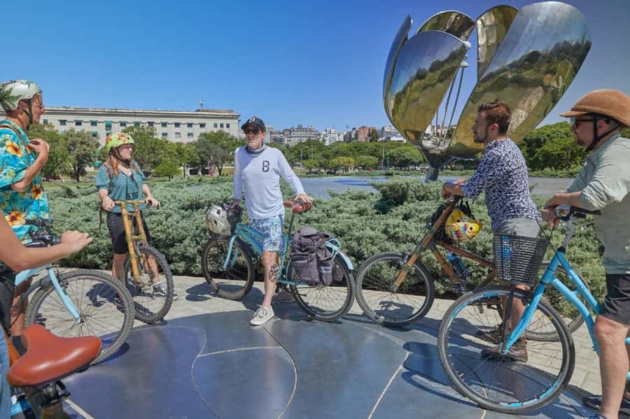 Buenos Aires: Biking Tour - Choosing between the southern route and the northern route