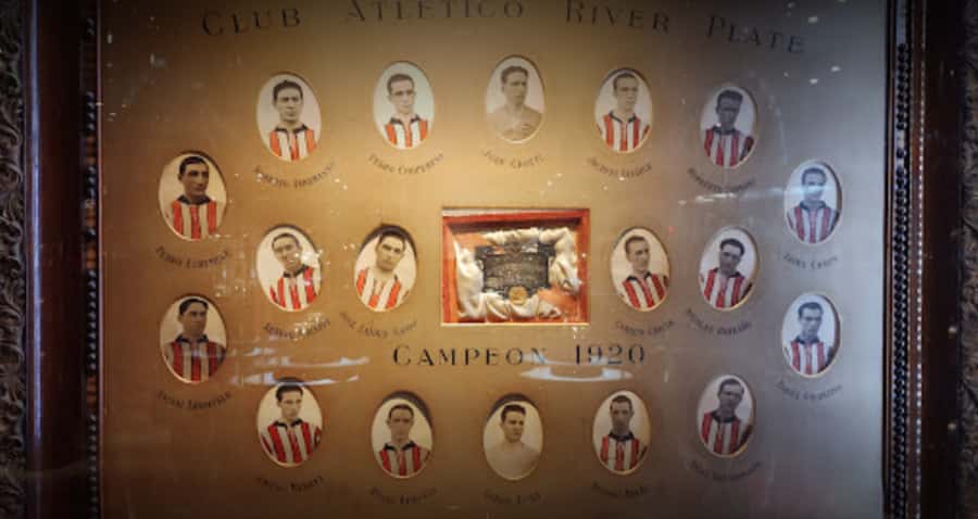 Buenos Aires: Boca Juniors and River Plate Football Tour - La Bombonera and the Boca Juniors museum