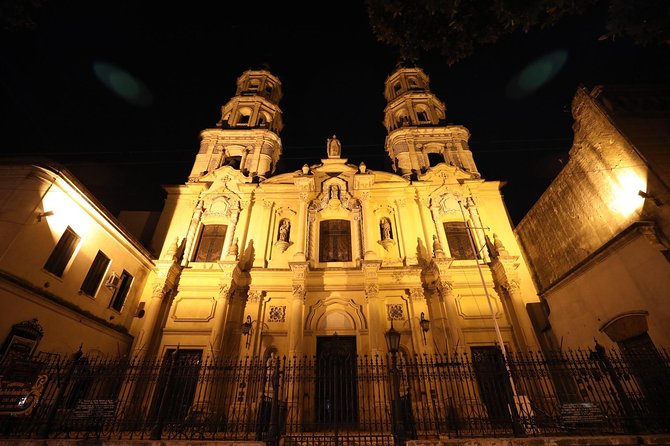 Buenos Aires by Night Private Tour with All-Inclusive Dinner - Avenida 9 de Julio and the glowing Obelisk