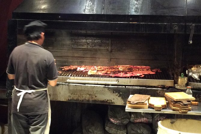 Buenos Aires by Night Private Tour with All-Inclusive Dinner - Palermo parrilla dinner: the main event