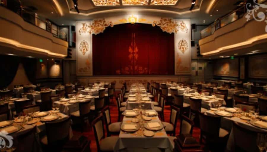 Buenos Aires: Café de los Angelitos Tango Show with Drinks - What the tango show delivers in 75 minutes