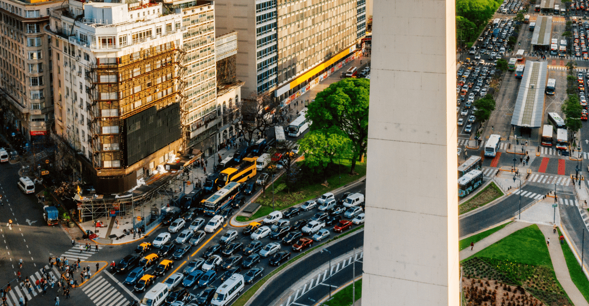 BUENOS AIRES: CITY TOUR PREMIUM - What the transport and guide add