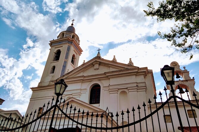 Buenos Aires: Deluxe Walking Tour Like a Local, Recoleta Cemetery - Key points at a glance