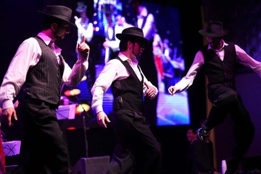 Buenos Aires: El Viejo Almacen Tango Show & optional Dinner - How the historic venue shapes the experience