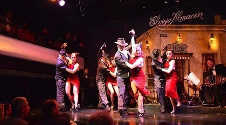 Buenos Aires: El Viejo Almacen Tango Show & optional Dinner - Arriving in San Telmo and finding the theater