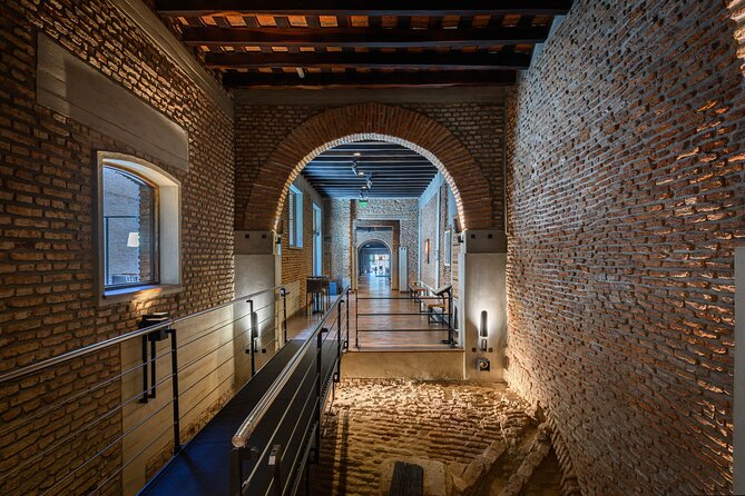Buenos Aires : Explore El Zanjon de Granados, Hidden Tunnels. - Walking the brick galleries and cisterns