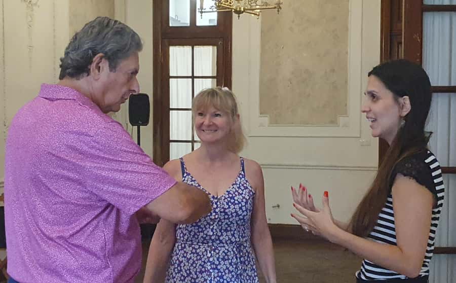Buenos Aires: Group tango class with mate and snacks - FAQ