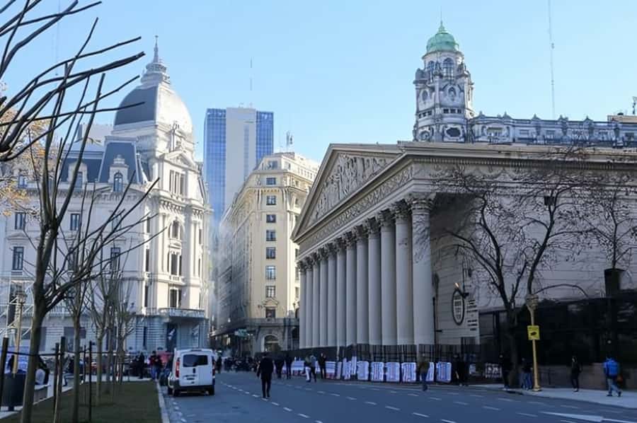 Buenos Aires : Highlights Walking Tour With A Guide - Key points to know before you book