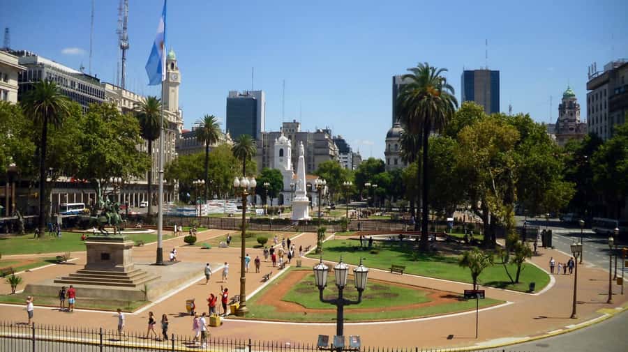 Buenos Aires: Historic District Private Guided Walking Tour - Meeting at Café Tortoni