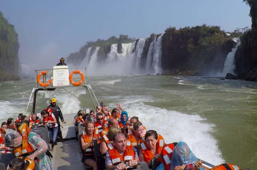 Buenos Aires: Iguazú Falls with Boat Ride & Optional Flight - Why this Iguazú day trip makes sense from Buenos Aires