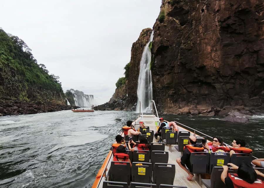 Buenos Aires: Iguazú Falls with Boat Ride & Optional Flight - Entering Iguazú National Park with a local guide