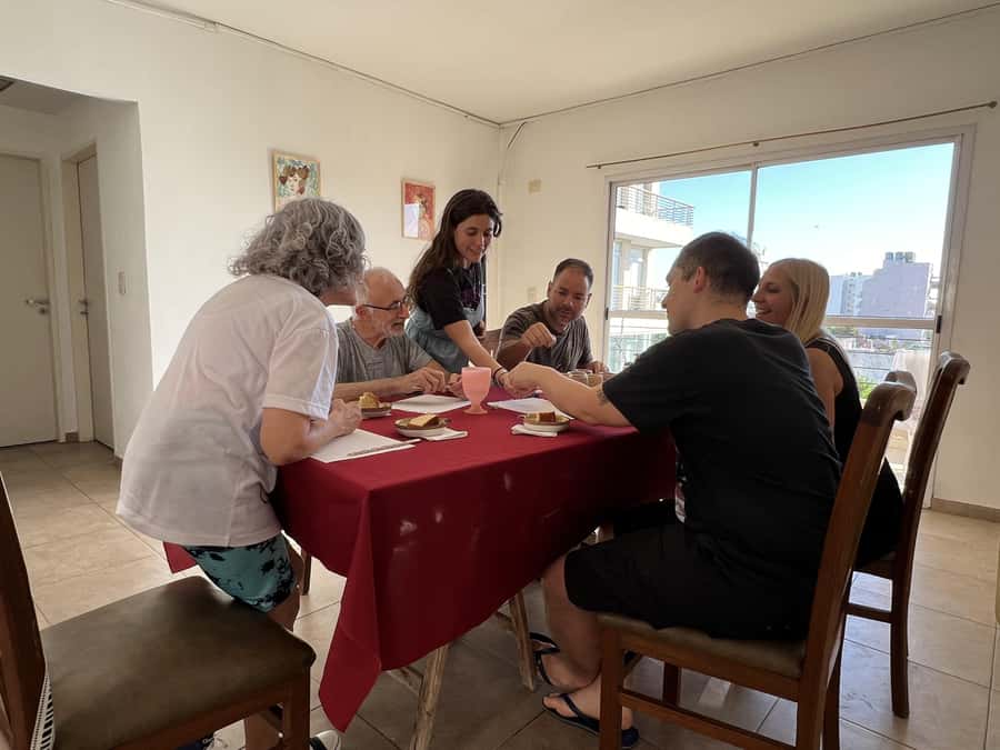 Buenos Aires: Mate & paint experience with pastry tasting - Meeting at Salta and Independencia