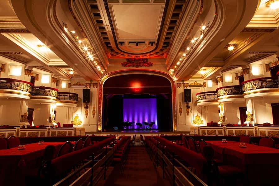 Buenos Aires: Piazzolla Tango Show with Optional Dinner - Starting with the tango lesson