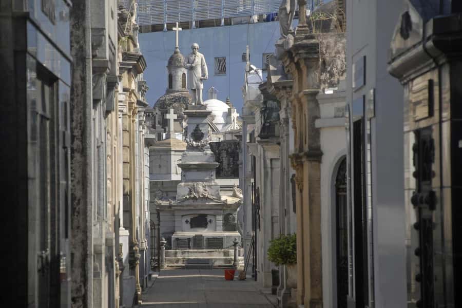 Buenos Aires Premium City Tour - Montserrat and San Telmo: older streets and local character
