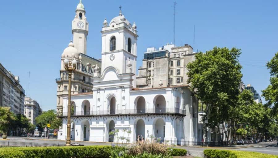 Buenos Aires Premium city tour with street food - Recoleta and the city’s grand cultural side